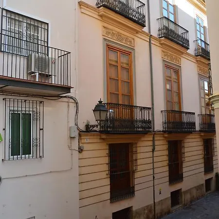 Reina's Valencia