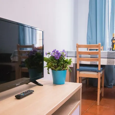 Apartment Reina's *